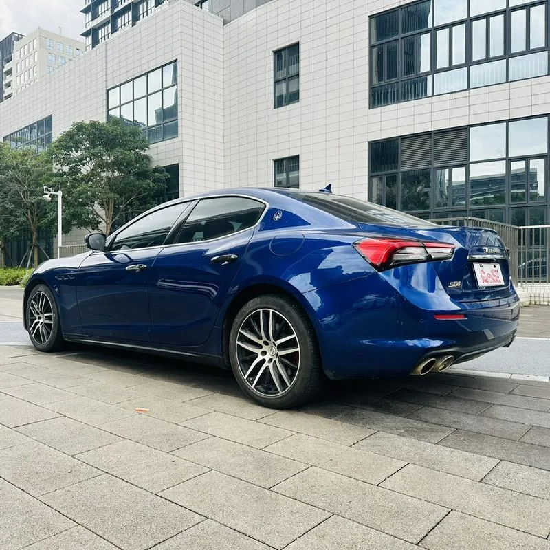⬇️明盘15.98万  21年进口玛莎拉蒂吉博力-锋芒版2.0T+48V轻混 指导价72.99万 定制碳纤前铲+侧裙+尾翼+下扰流  翻毛皮星空顶 四处排气 触