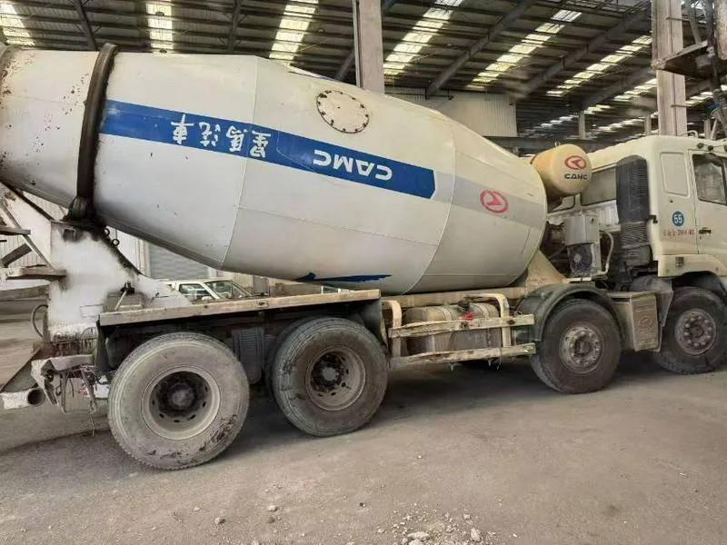 2019年——2020年华凌12立方搅拌车，7万每台，一共10台