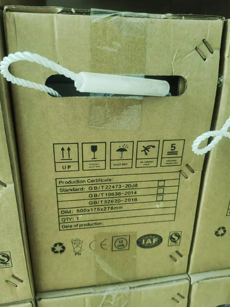 太阳能光伏逆变器多种型号，专用MC4街头，还有少量12 V150AH蓄电池.各种规格型号的承压和非承压太阳能热水器