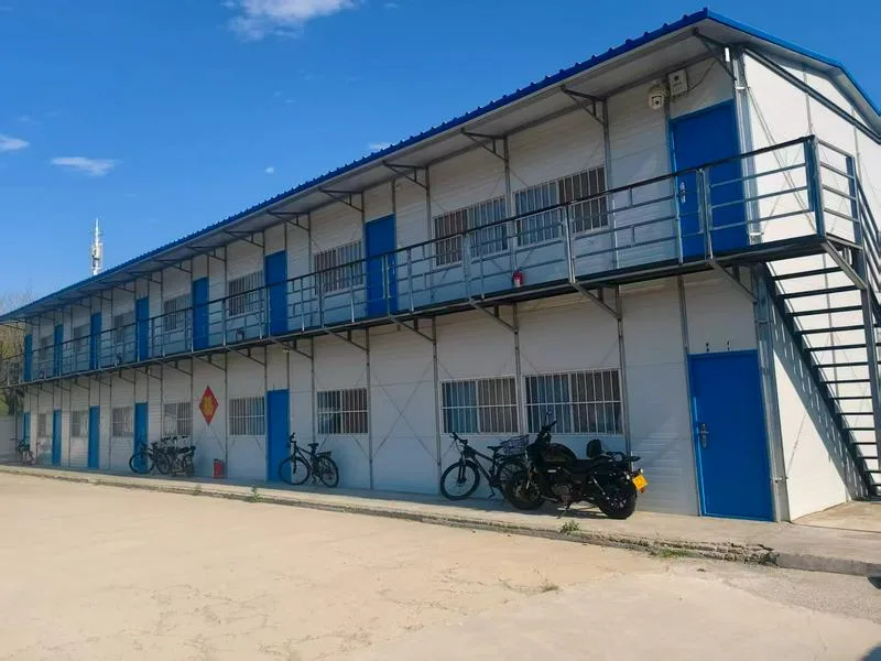 打包集装箱房屋可用于公司办公，住宿，道路基建，学校，政府，医院临时用房等等