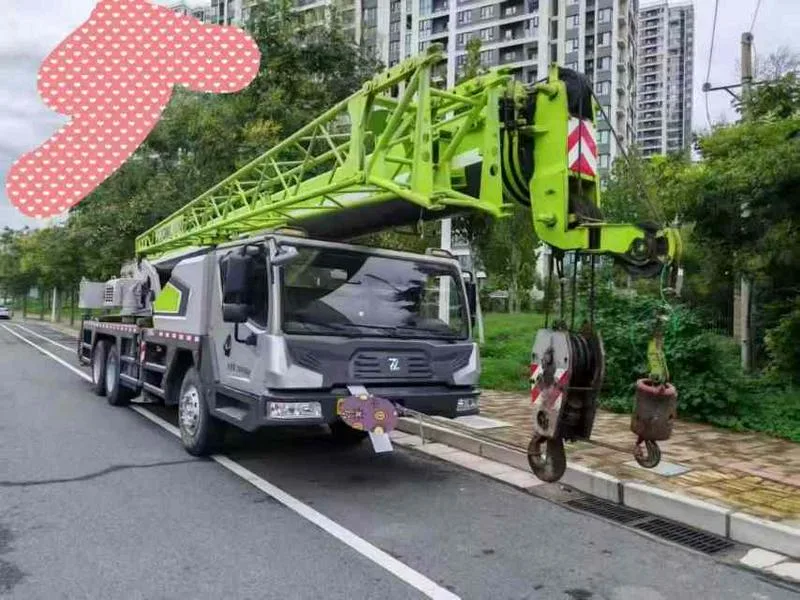 出售18年7月4节臂中联ztc250v是9挡箱这款，右门，后配重补漆，价格18万见车议价车户河南