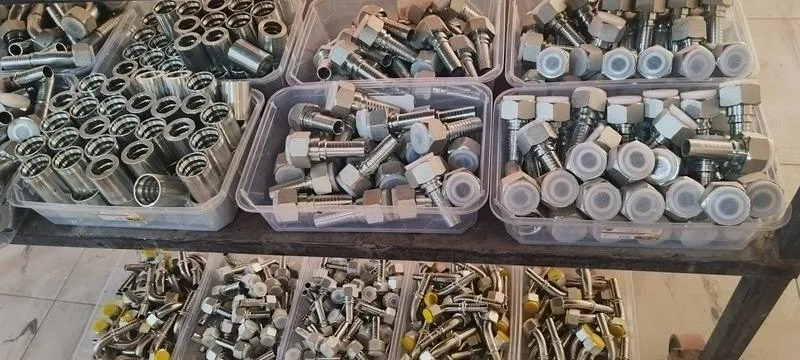 专业高压油管加工，型号齐全，设备先进，数控液压，质量有保障，塔什干双龙公司，竭诚为您提供服务