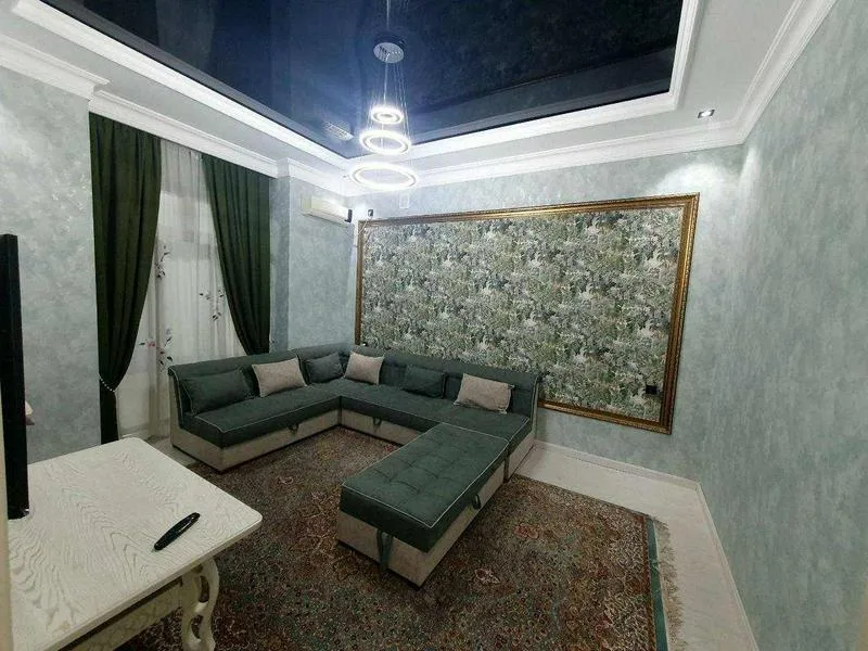 地址：Mirzo Ulugbek 区，Amir Temur 街区