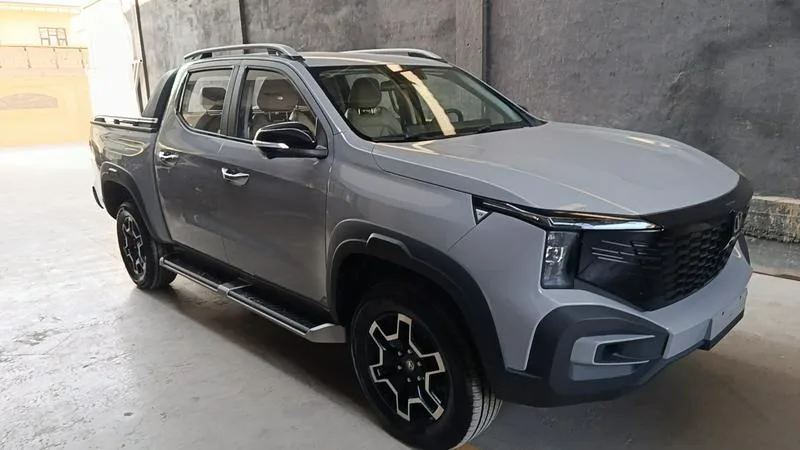 长安商用汽车～乌兹塔什干皮卡车、单双排货车、面包车销售
