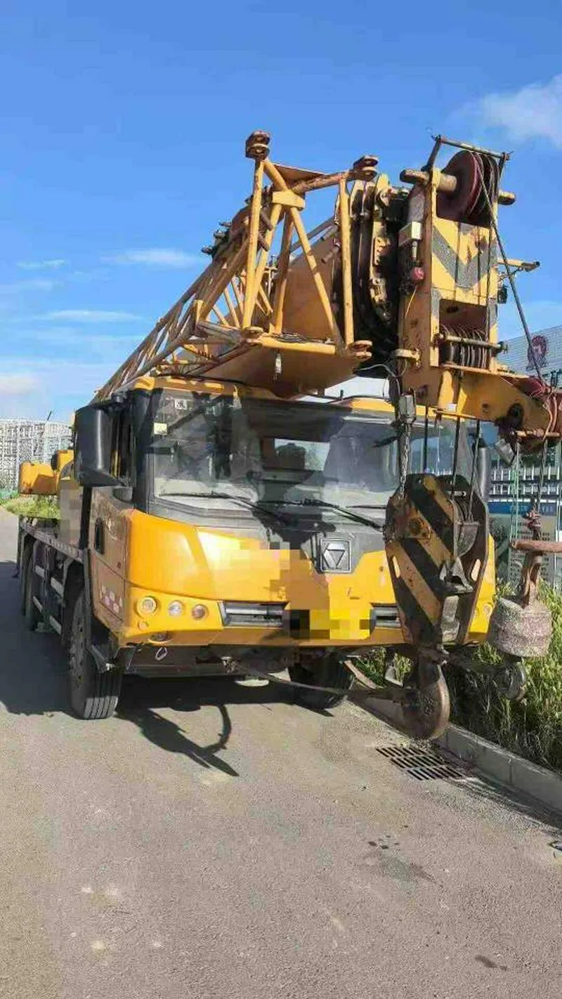 常年出售各种品牌二手8——500吨吊车，哈