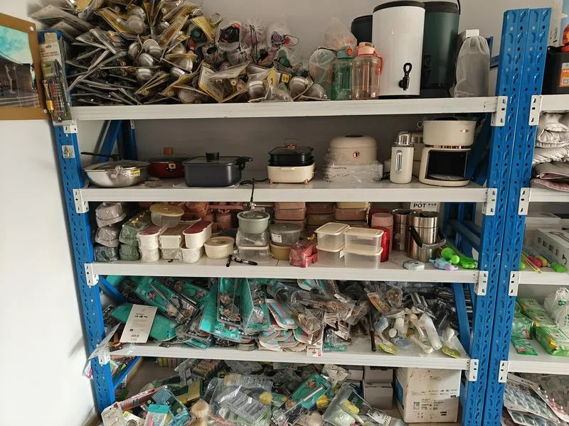 阿拉木图现有几百款中高端现货