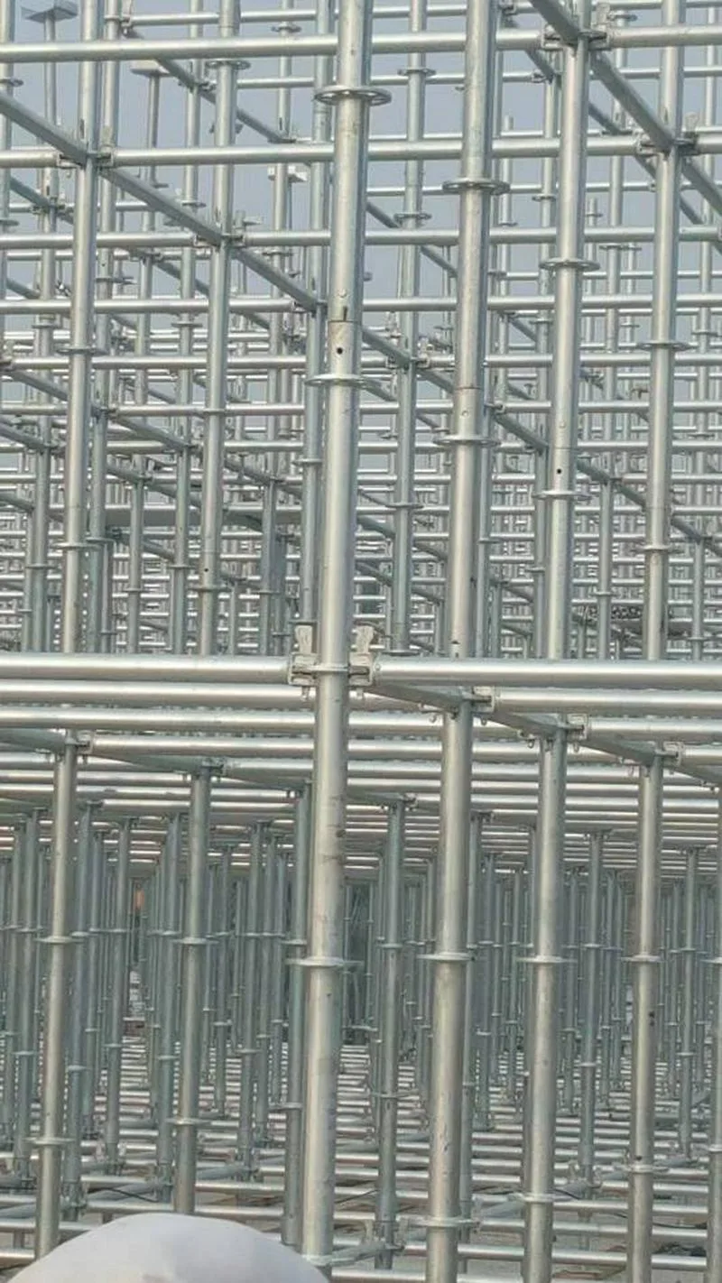 本公司大量出租出售钢管扣件油托及各种建筑材料