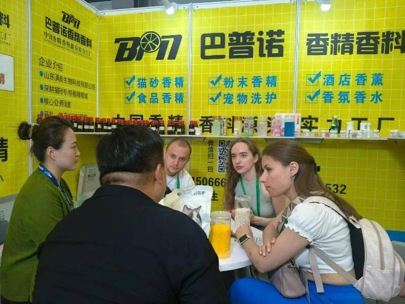 在济南生产香水香精原料和家庭清洁用品两个工厂，，想在乌兹别克生产香水或者日用品，有没有懂销售渠道的朋友，或者可以合作的朋友