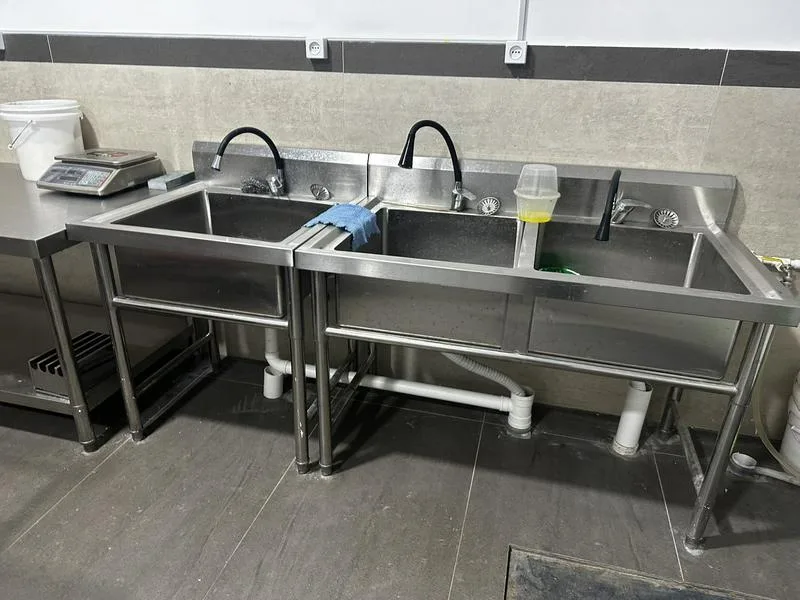 99新 厨具用品 出价格可以详谈想要的联系电话998 503301319 微信13373069010