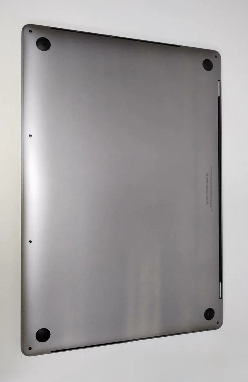 MacBookPro i9显卡 512+32G 可支持双系统 带指纹解锁 上课办公特别便利 便宜出