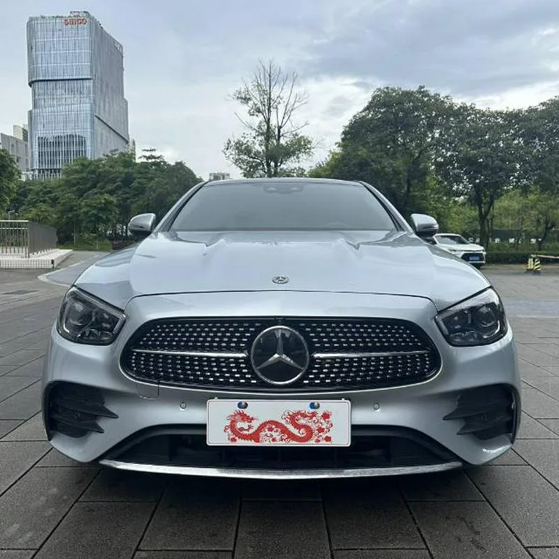 明盘：14.8万 豫户 21年 奔驰E300L尊贵运动型 2.0T 裸车56万 不要拿低配比  9挡手自一体 前置后驱 无钥匙进入 多功能方向盘 抬头显示 换挡